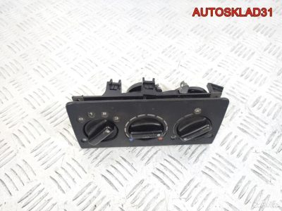 Блок управления отопителем VW Polo 867819045A - АвтоСклад31.рф - авторазборка контрактные б/у запчасти в г. Белгород