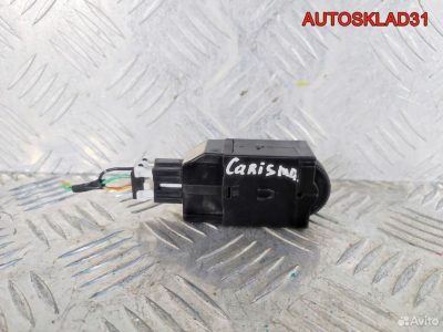 Кнопка корректора фар Mitsubishi Carisma MR114337 - АвтоСклад31.рф - авторазборка контрактные б/у запчасти в г. Белгород