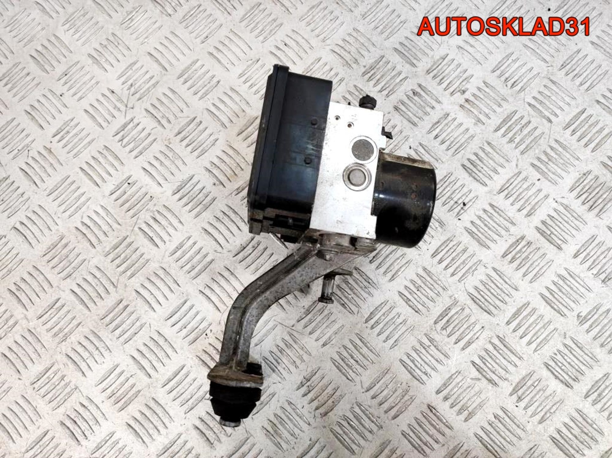 Блок ABS Mercedes Benz W204 A2045455132 - АвтоСклад31.рф - авторазборка контрактные б/у запчасти в г. Белгород Блок ABS Mercedes Benz W204 A2045455132 - АвтоСклад31.рф - авторазборка контрактные б/у запчасти в г. Белгород