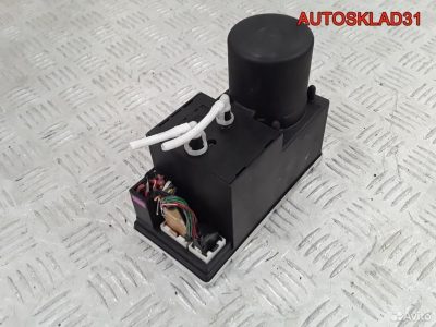 Компрессор центрального замка Audi A3 8L0862257K - АвтоСклад31.рф - авторазборка контрактные б/у запчасти в г. Белгород