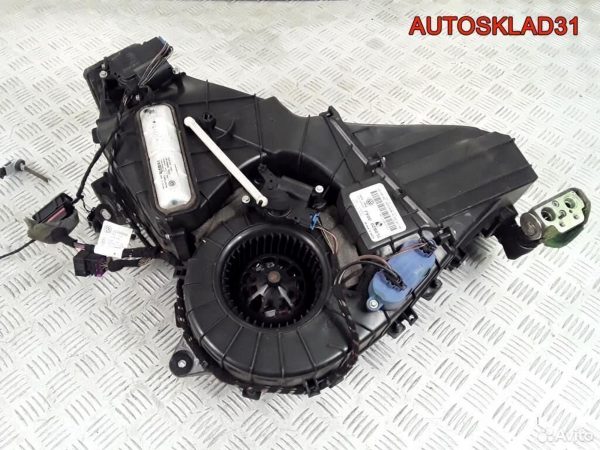Фары галогеновые Volkswagen Passat B6 3C0941006AA - АвтоСклад31.рф - авторазборка контрактные б/у запчасти в г. Белгород