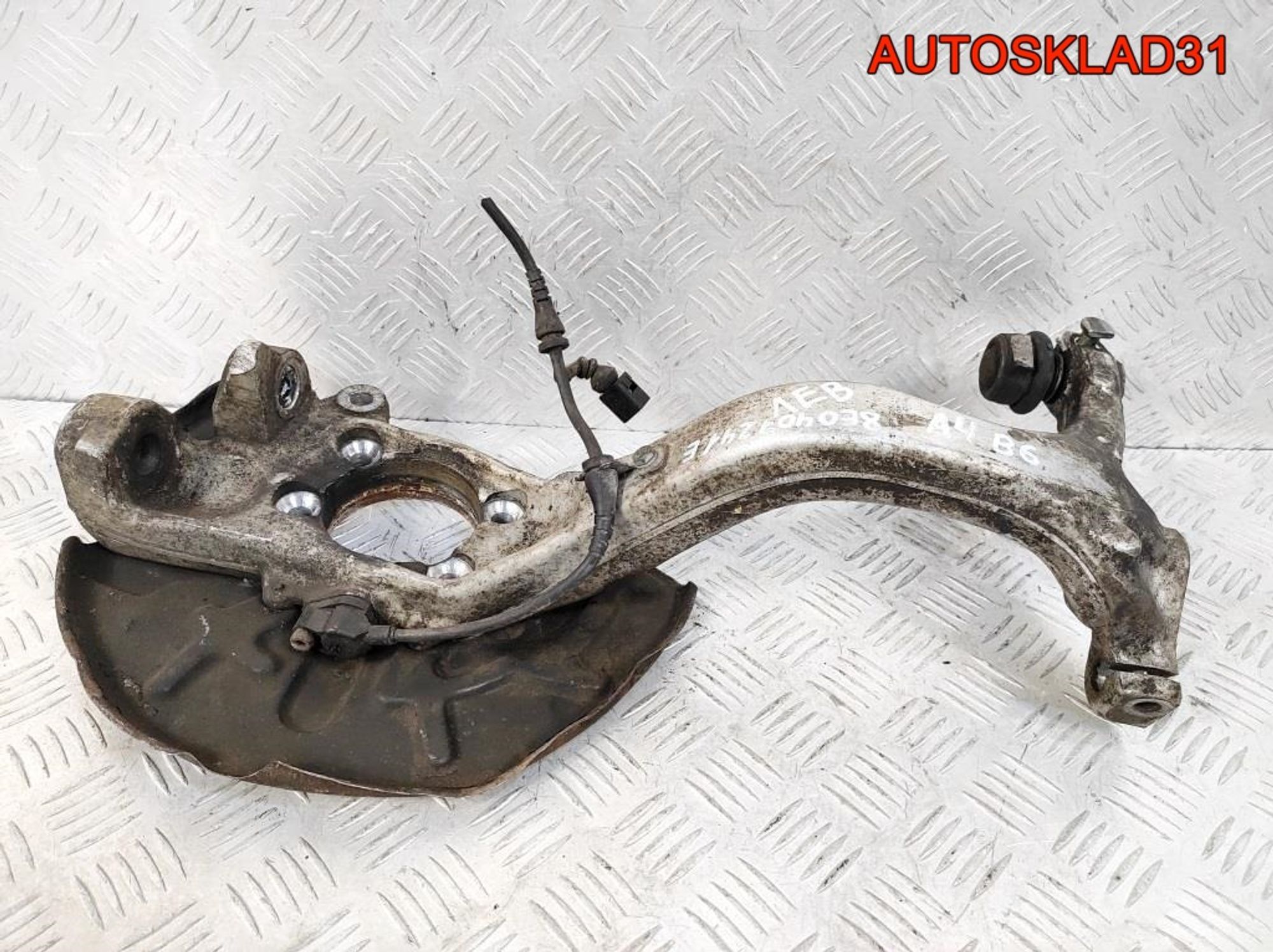 Кулак поворотный передний левый Audi A4 B6 8E0407241E - АвтоСклад31.рф - авторазборка контрактные б/у запчасти в г. Белгород Кулак поворотный передний левый Audi A4 B6 8E0407241E - АвтоСклад31.рф - авторазборка контрактные б/у запчасти в г. Белгород