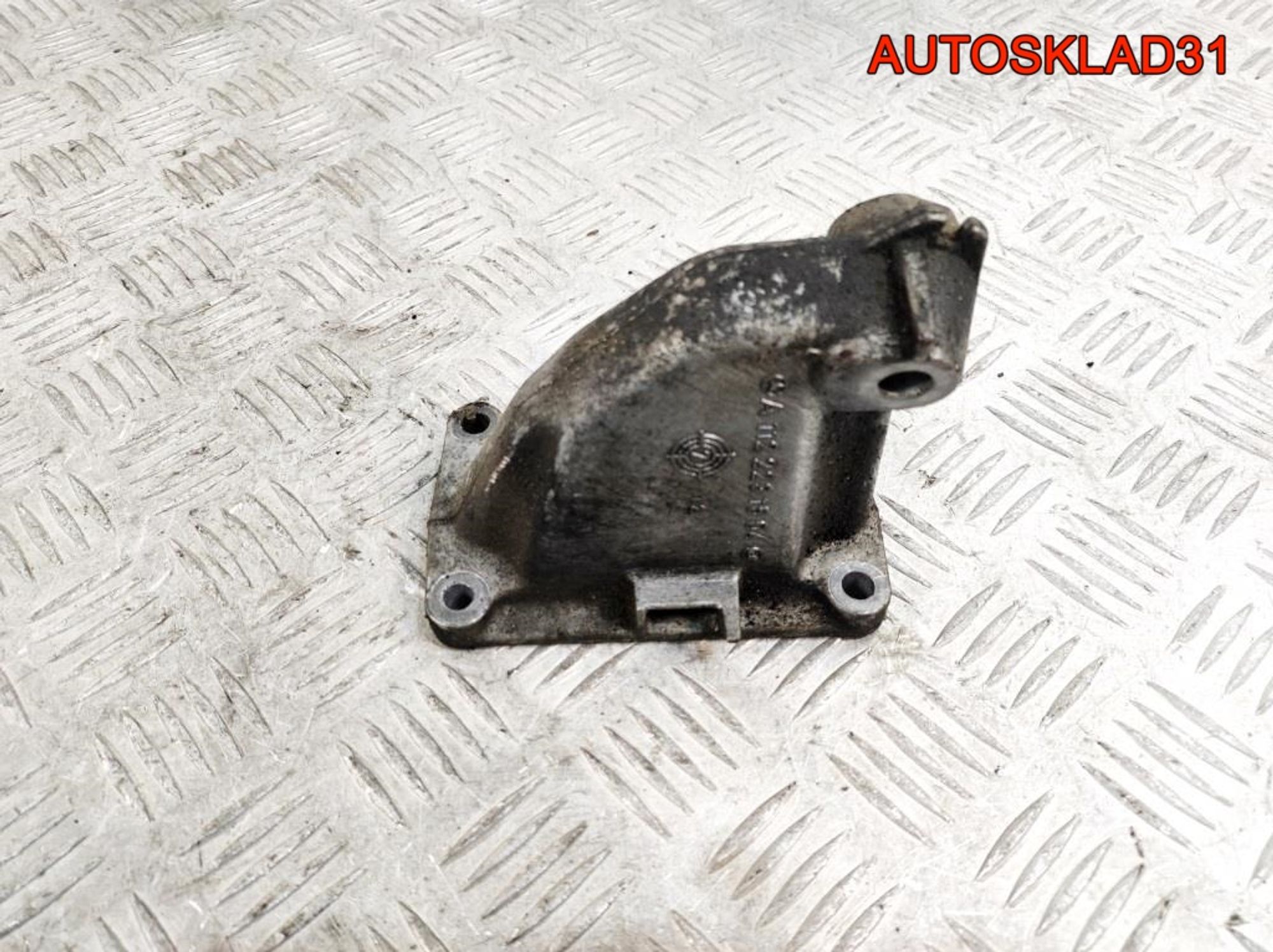 Кронштейн двигателя правый Mercedes W210 A1122231504 - АвтоСклад31.рф - авторазборка контрактные б/у запчасти в г. Белгород Кронштейн двигателя правый Mercedes W210 A1122231504 - АвтоСклад31.рф - авторазборка контрактные б/у запчасти в г. Белгород