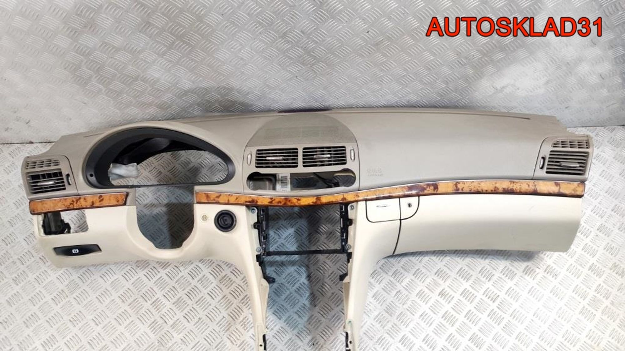 Торпедо Mercedes Benz W211 A2116800687 - АвтоСклад31.рф - авторазборка контрактные б/у запчасти в г. Белгород Торпедо Mercedes Benz W211 A2116800687 - АвтоСклад31.рф - авторазборка контрактные б/у запчасти в г. Белгород