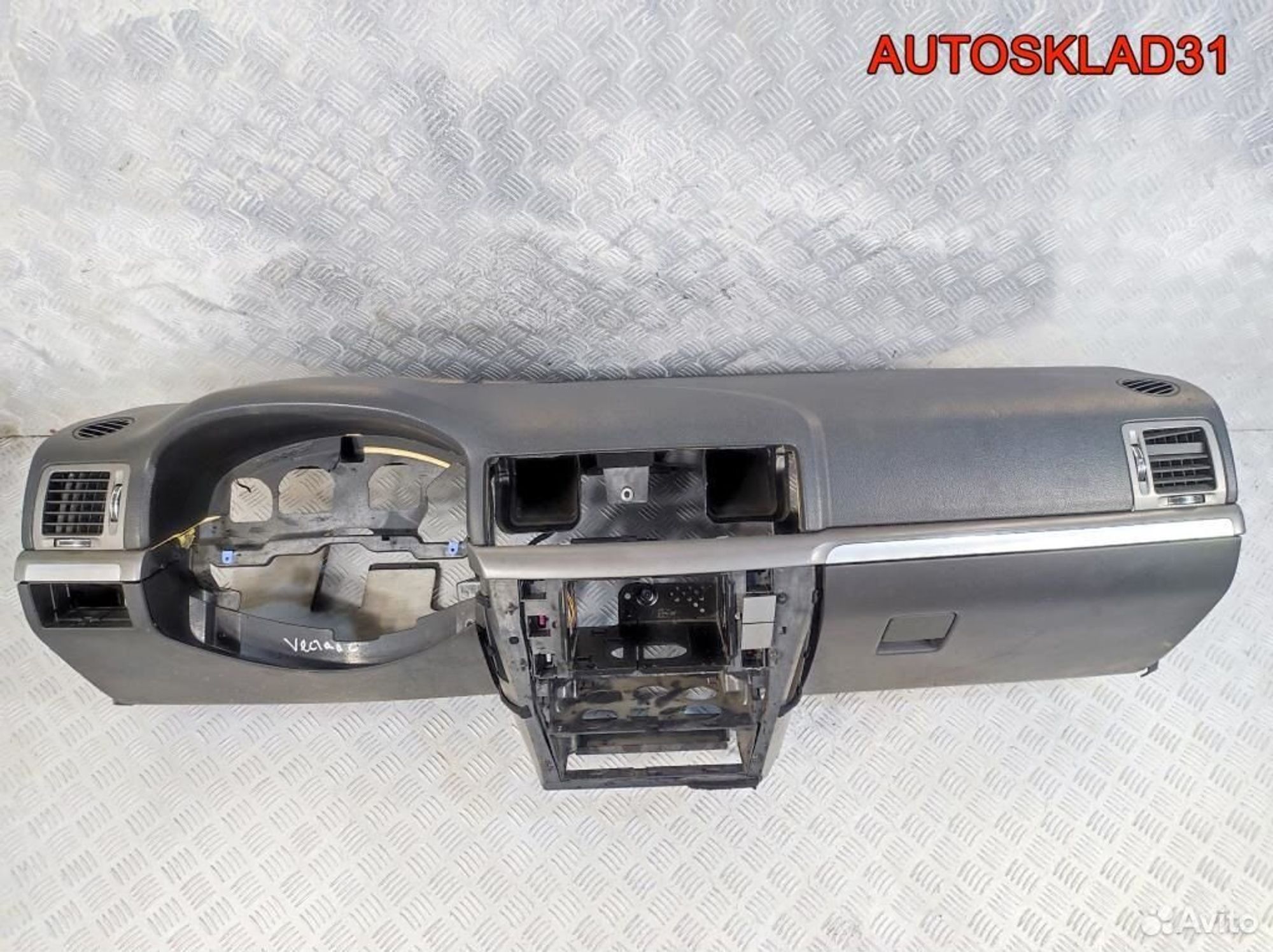 Торпедо Opel Vectra C 09179851 Рестайлинг - АвтоСклад31.рф - авторазборка контрактные б/у запчасти в г. Белгород Торпедо Opel Vectra C 09179851 Рестайлинг - АвтоСклад31.рф - авторазборка контрактные б/у запчасти в г. Белгород