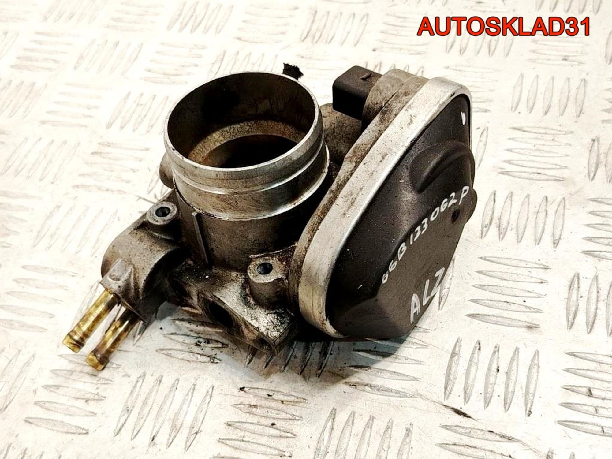 Заслонка дроссельная VW Passat B5 1,6 ALZ Бензин 06B133062P - АвтоСклад31.рф - авторазборка контрактные б/у запчасти в г. Белгород Заслонка дроссельная VW Passat B5 1,6 ALZ Бензин 06B133062P - АвтоСклад31.рф - авторазборка контрактные б/у запчасти в г. Белгород
