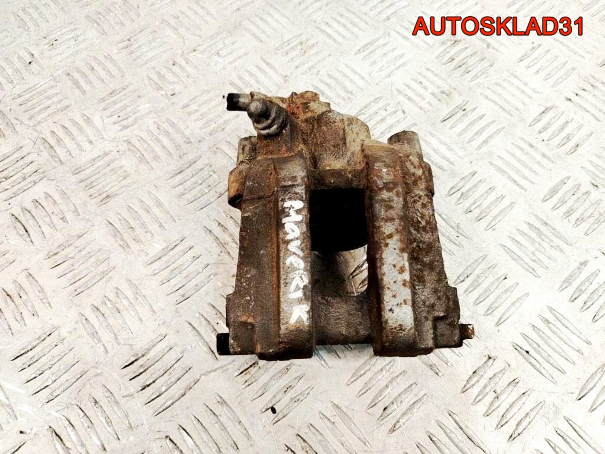 Суппорт тормозной задний левый Ford Maverick 3 4682841 - АвтоСклад31.рф - авторазборка контрактные б/у запчасти в г. Белгород Суппорт тормозной задний левый Ford Maverick 3 4682841 - АвтоСклад31.рф - авторазборка контрактные б/у запчасти в г. Белгород