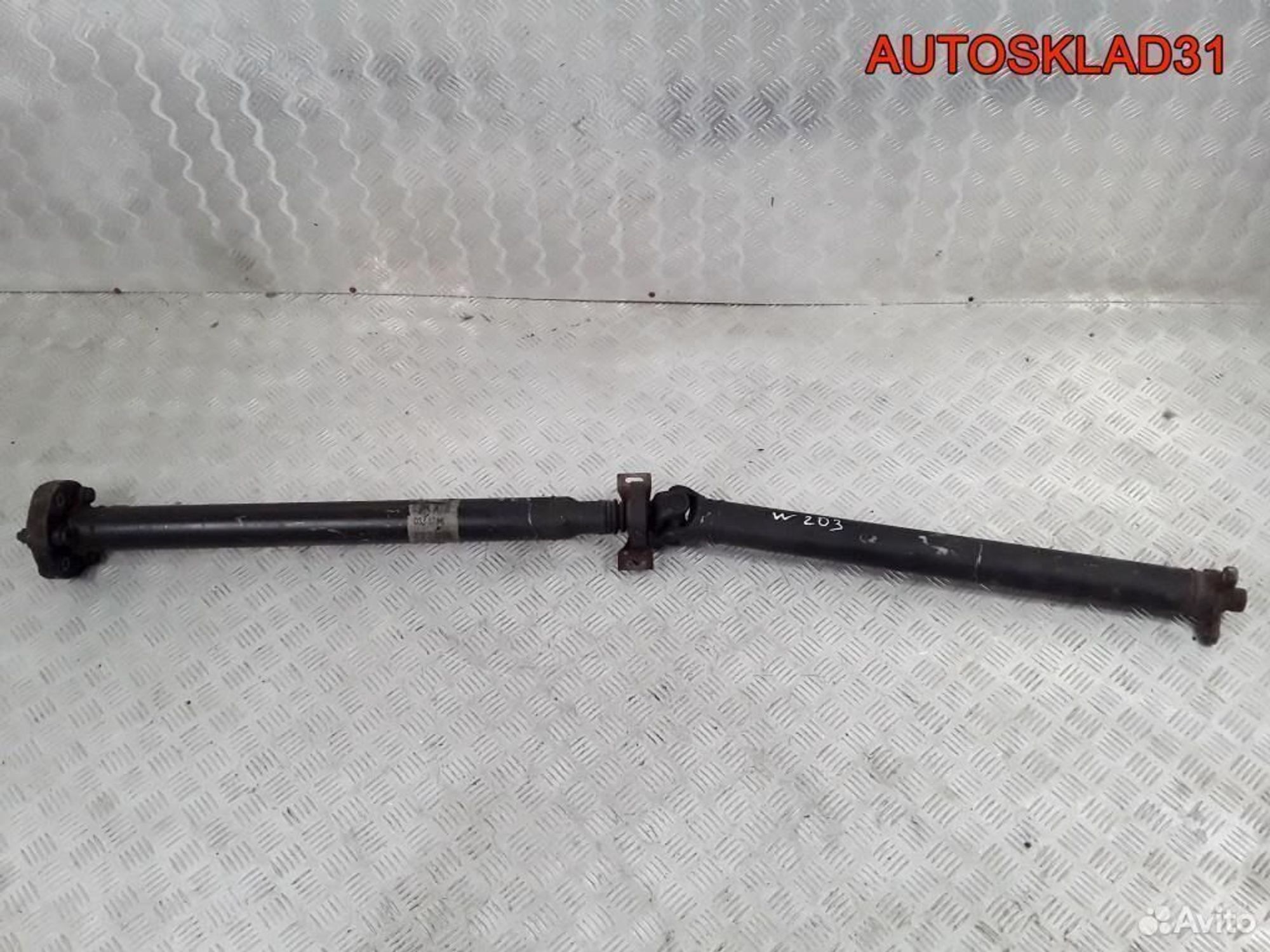 Вал карданный Mercedes Benz W203 - АвтоСклад31.рф - авторазборка контрактные б/у запчасти в г. Белгород Вал карданный Mercedes Benz W203 - АвтоСклад31.рф - авторазборка контрактные б/у запчасти в г. Белгород