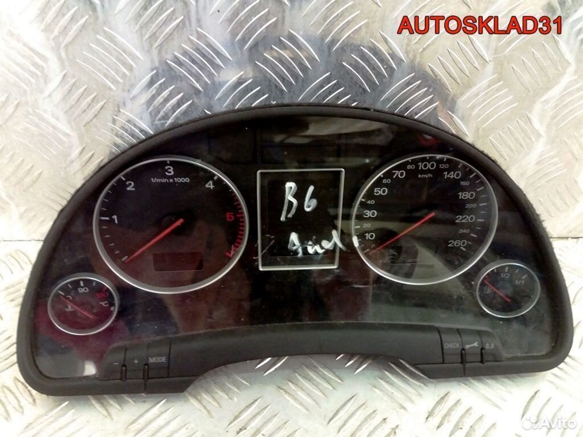 Панель приборов Audi A4 B6 дизель 8E0920930R - АвтоСклад31.рф - авторазборка контрактные б/у запчасти в г. Белгород Панель приборов Audi A4 B6 дизель 8E0920930R - АвтоСклад31.рф - авторазборка контрактные б/у запчасти в г. Белгород