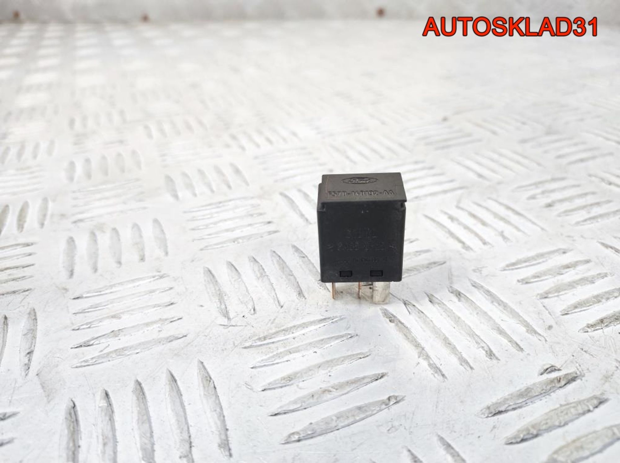 Реле Ford Focus 1 F57B14B192AA - АвтоСклад31.рф - авторазборка контрактные б/у запчасти в г. Белгород Реле Ford Focus 1 F57B14B192AA - АвтоСклад31.рф - авторазборка контрактные б/у запчасти в г. Белгород