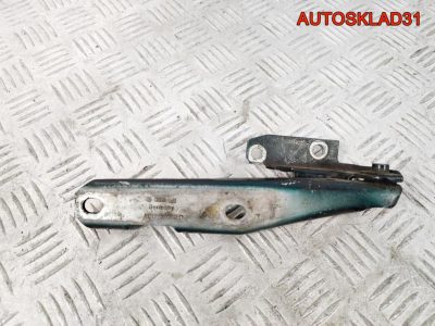 Петля капота правая Audi A6 C5 4B0823302D - АвтоСклад31.рф - авторазборка контрактные б/у запчасти в г. Белгород