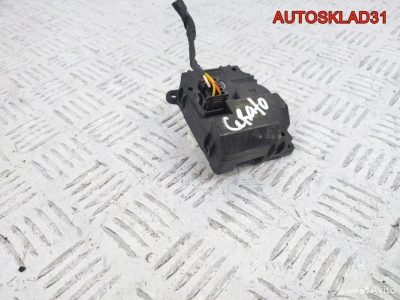Моторчик заслонки отопителя Kia Cerato 971542F000 - АвтоСклад31.рф - авторазборка контрактные б/у запчасти в г. Белгород