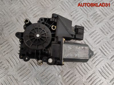 Моторчик стеклоподъёмника п/л Audi A4 Б5 8D0959801D - АвтоСклад31.рф - авторазборка контрактные б/у запчасти в г. Белгород