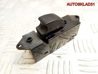 Кнопка стеклоподъемника Митсубиси Лансер MR587879 - АвтоСклад31.рф - авторазборка контрактные б/у запчасти в г. Белгород