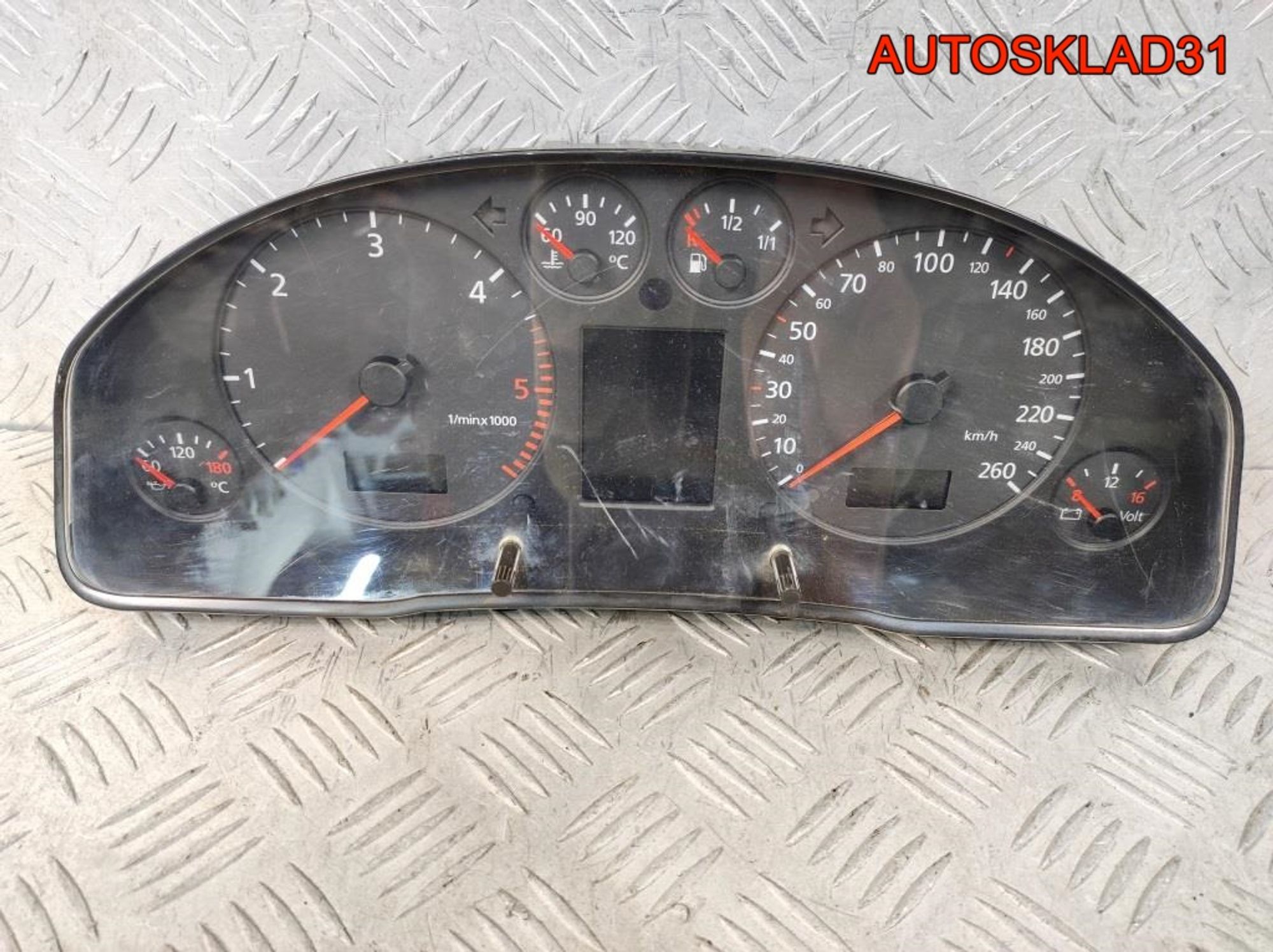 Панель приборов Audi A4 B5 2,5 Дизель 8D0920931TX - АвтоСклад31.рф - авторазборка контрактные б/у запчасти в г. Белгород Панель приборов Audi A4 B5 2,5 Дизель 8D0920931TX - АвтоСклад31.рф - авторазборка контрактные б/у запчасти в г. Белгород