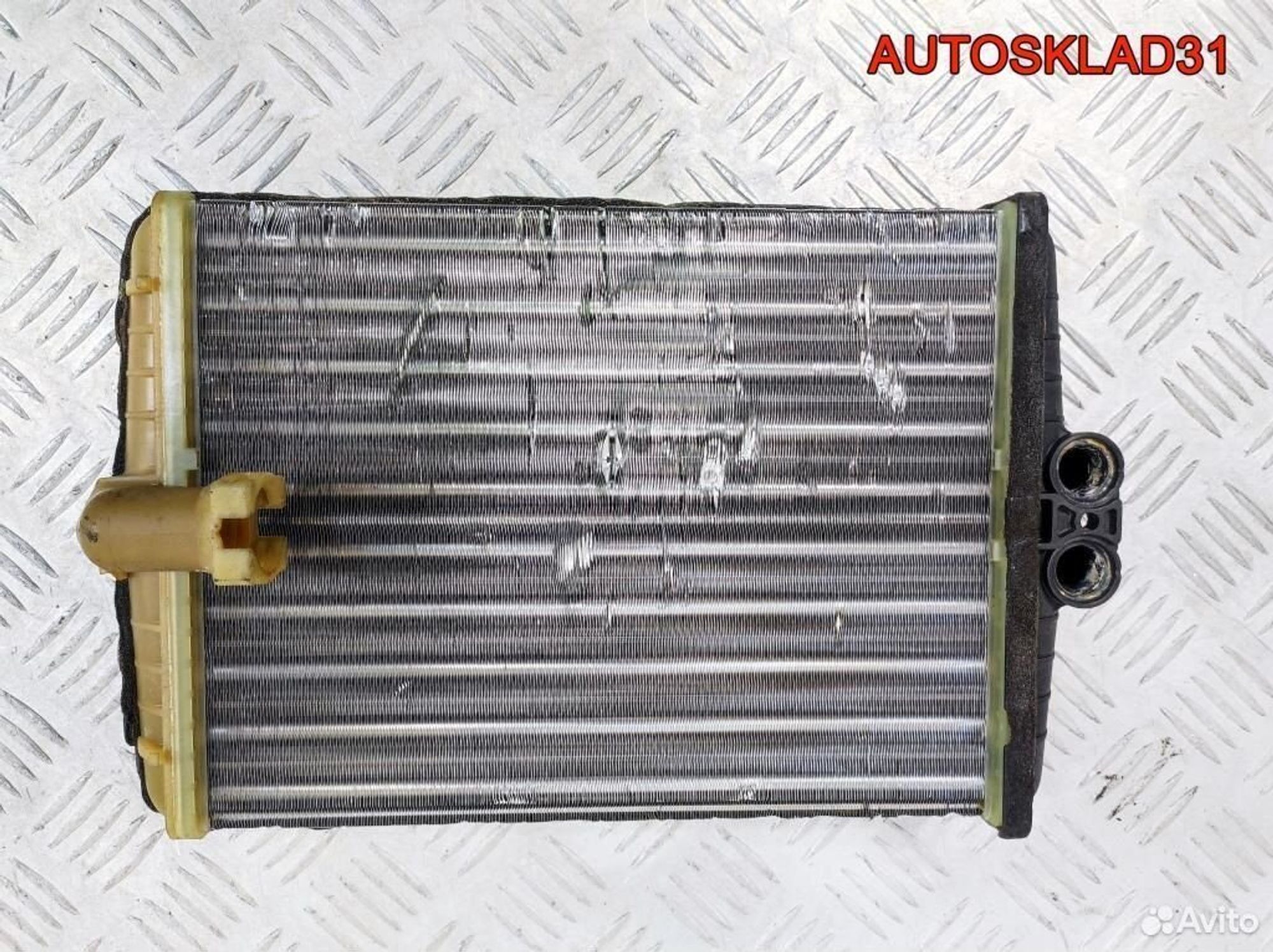 Радиатор отопителя Mercedes W210 A2108300661 - АвтоСклад31.рф - авторазборка контрактные б/у запчасти в г. Белгород Радиатор отопителя Mercedes W210 A2108300661 - АвтоСклад31.рф - авторазборка контрактные б/у запчасти в г. Белгород