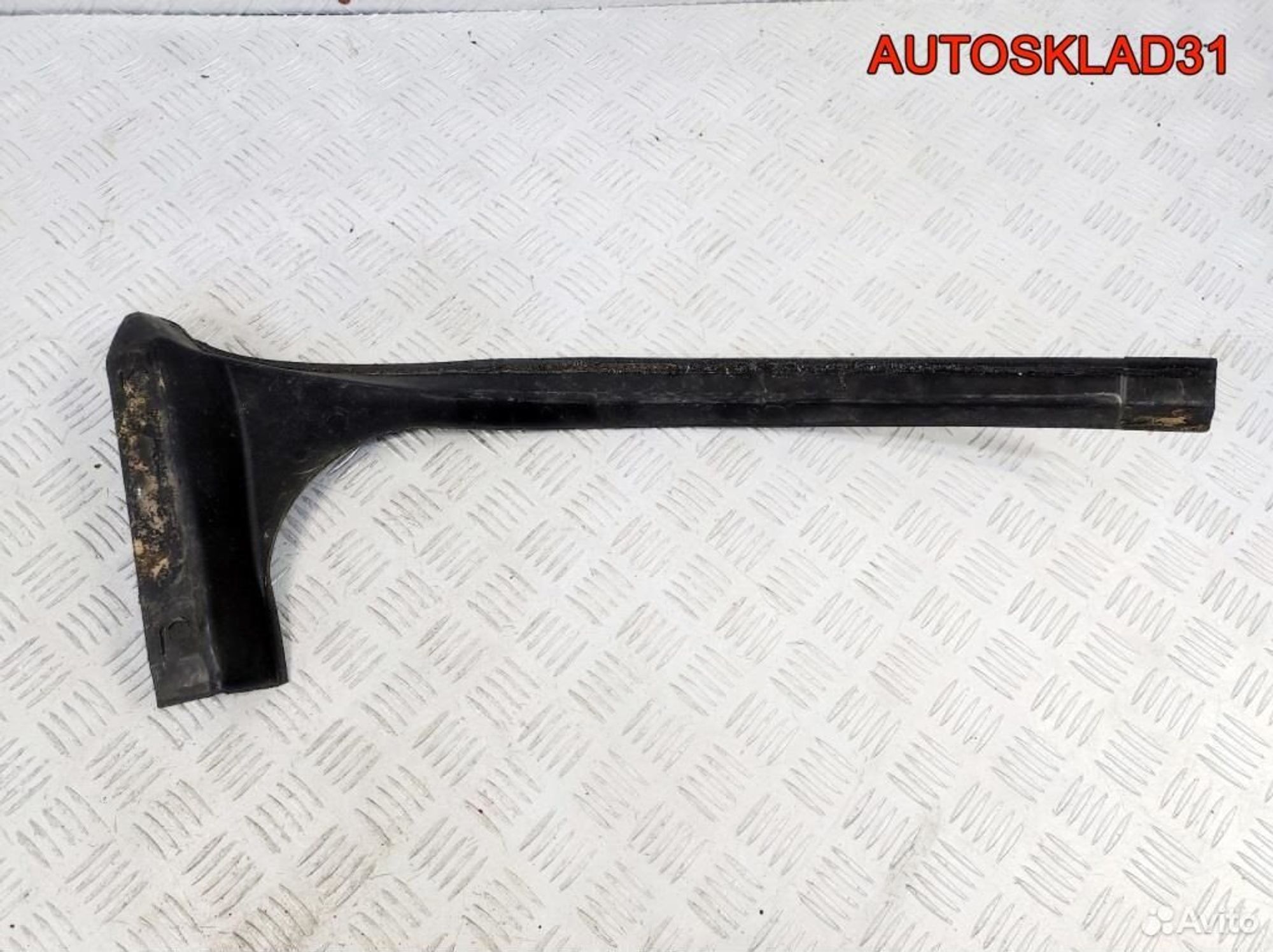 Водосток багажника правый верхний Audi A8 D3 - АвтоСклад31.рф - авторазборка контрактные б/у запчасти в г. Белгород Водосток багажника правый верхний Audi A8 D3 - АвтоСклад31.рф - авторазборка контрактные б/у запчасти в г. Белгород