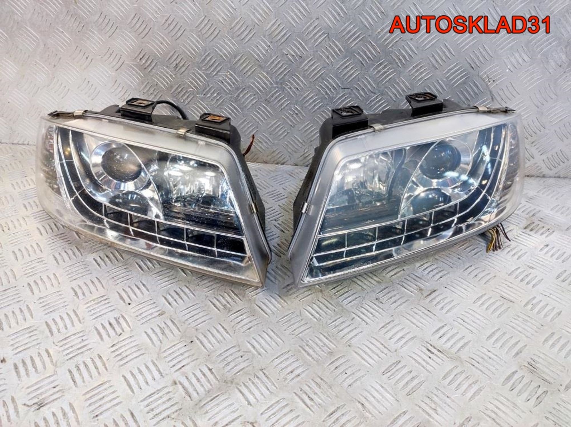 Фары Комплект Audi A6 C5 SK3402ADA699 - АвтоСклад31.рф - авторазборка контрактные б/у запчасти в г. Белгород Фары Комплект Audi A6 C5 SK3402ADA699 - АвтоСклад31.рф - авторазборка контрактные б/у запчасти в г. Белгород