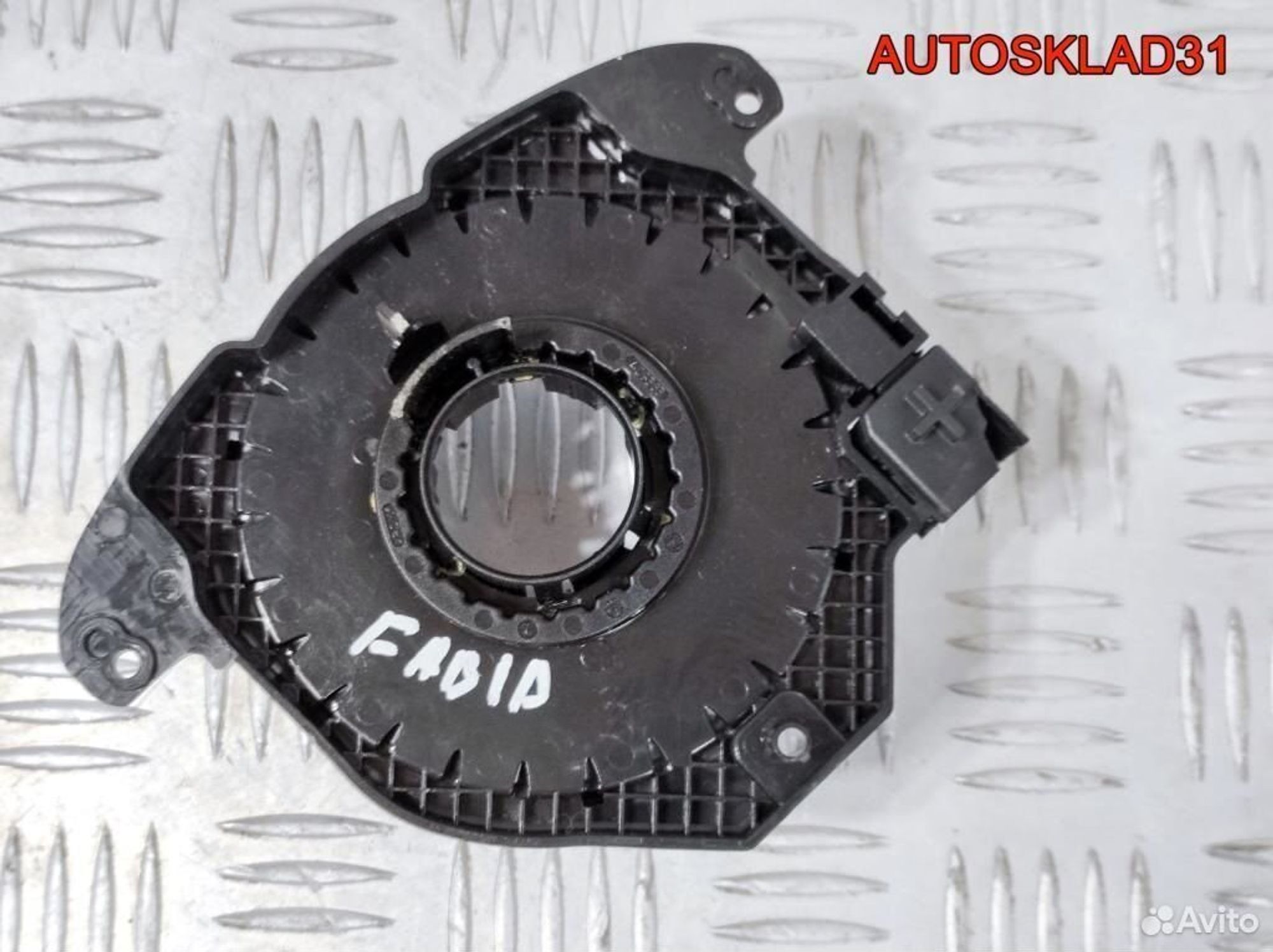 Шлейф подрулевой Skoda Fabia 3 6C0959653 - АвтоСклад31.рф - авторазборка контрактные б/у запчасти в г. Белгород Шлейф подрулевой Skoda Fabia 3 6C0959653 - АвтоСклад31.рф - авторазборка контрактные б/у запчасти в г. Белгород