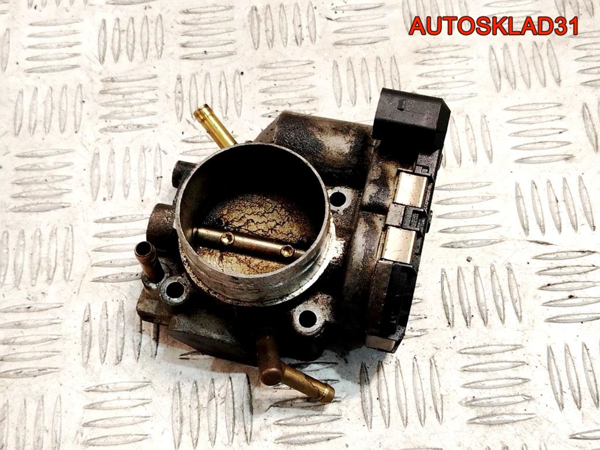 Заслонка дроссельная VW Golf 4 2,0 AZJ Бензин 06A133062D - АвтоСклад31.рф - авторазборка контрактные б/у запчасти в г. Белгород Заслонка дроссельная VW Golf 4 2,0 AZJ Бензин 06A133062D - АвтоСклад31.рф - авторазборка контрактные б/у запчасти в г. Белгород