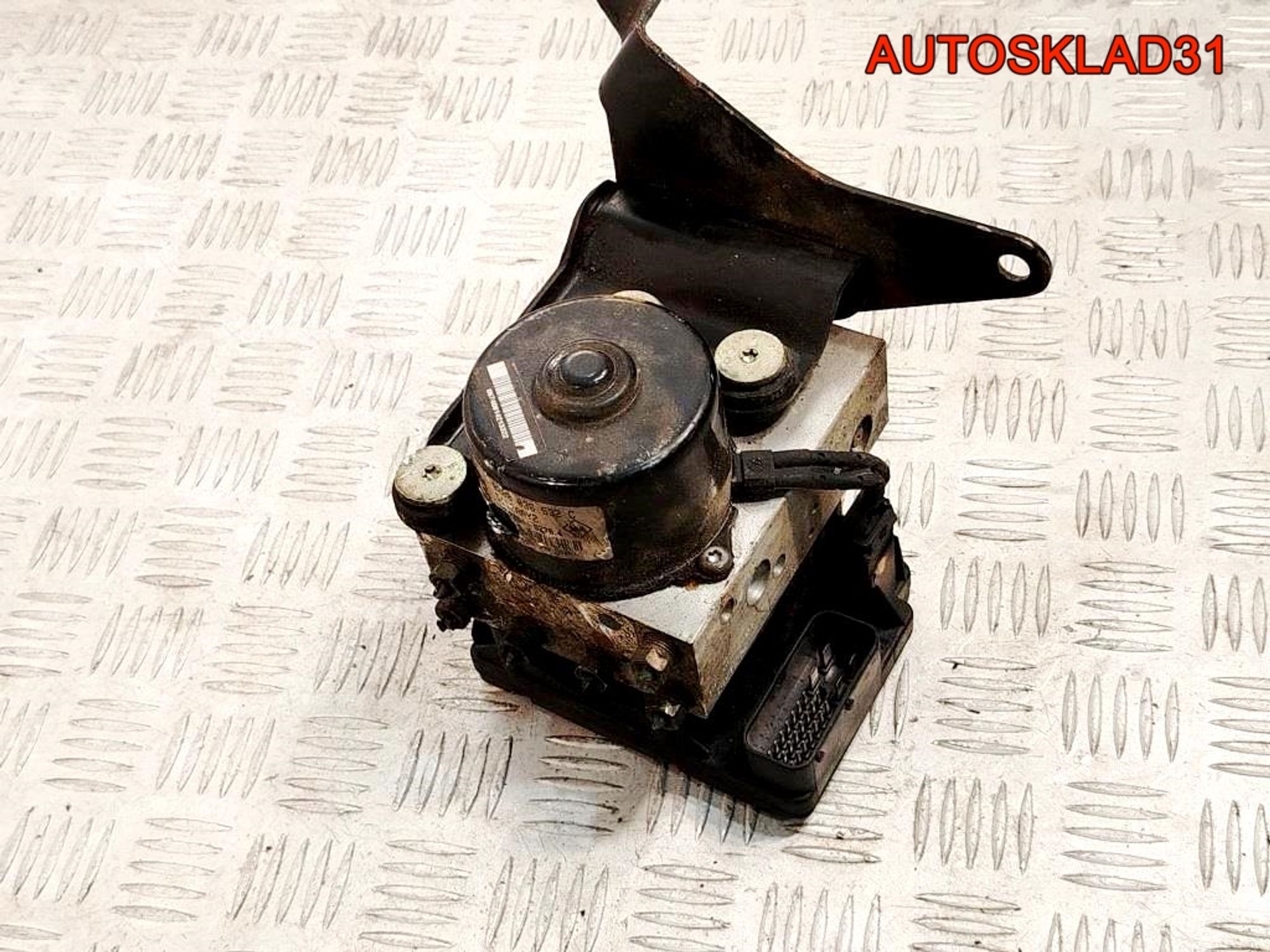 Блок ABS Opel Movano 2,2 G9T Дизель 8200036532 - АвтоСклад31.рф - авторазборка контрактные б/у запчасти в г. Белгород Блок ABS Opel Movano 2,2 G9T Дизель 8200036532 - АвтоСклад31.рф - авторазборка контрактные б/у запчасти в г. Белгород
