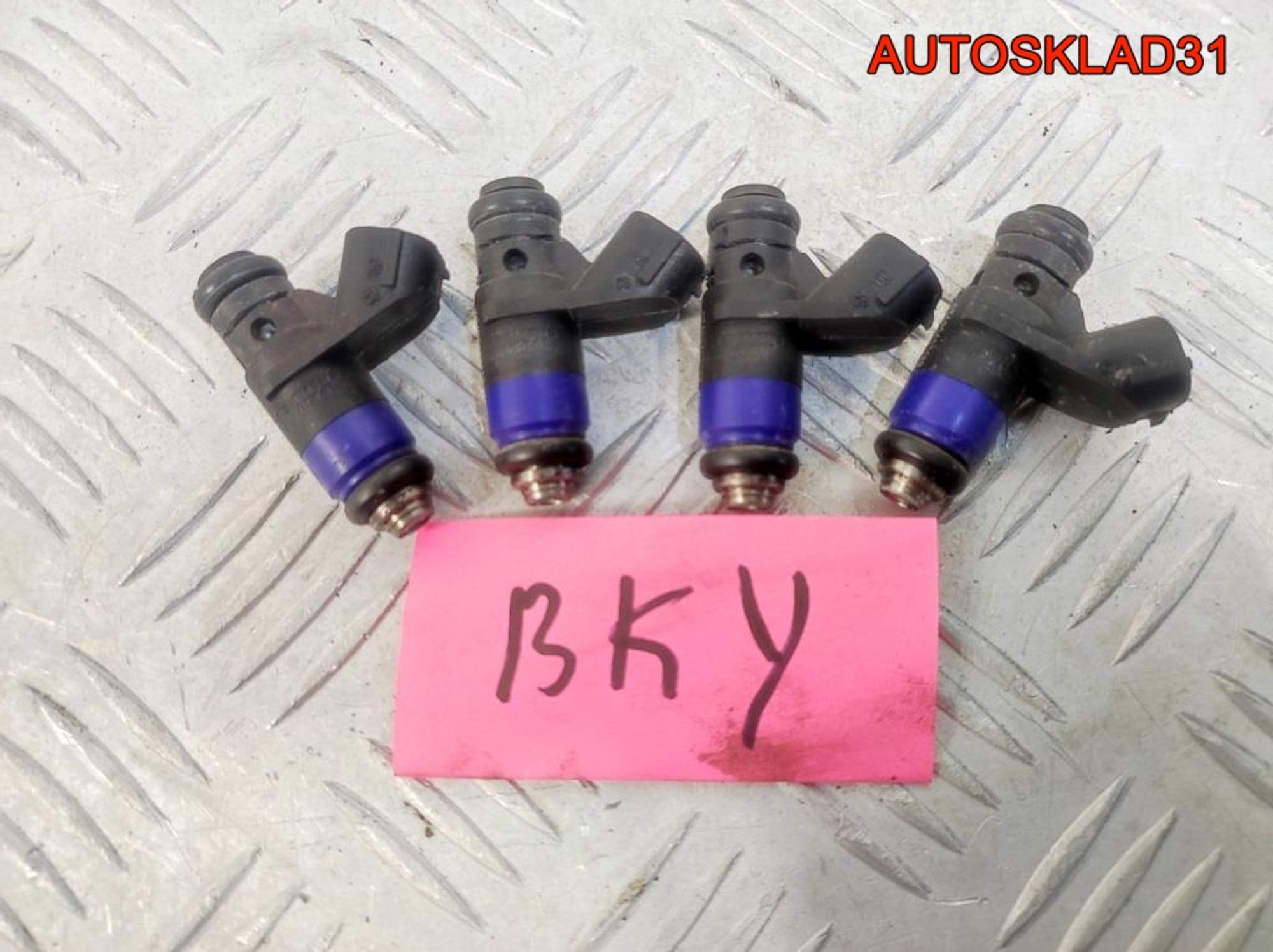 Форсунка топливная VW Polo 1.4 BKY 036906031AB - АвтоСклад31.рф - авторазборка контрактные б/у запчасти в г. Белгород Форсунка топливная VW Polo 1.4 BKY 036906031AB - АвтоСклад31.рф - авторазборка контрактные б/у запчасти в г. Белгород