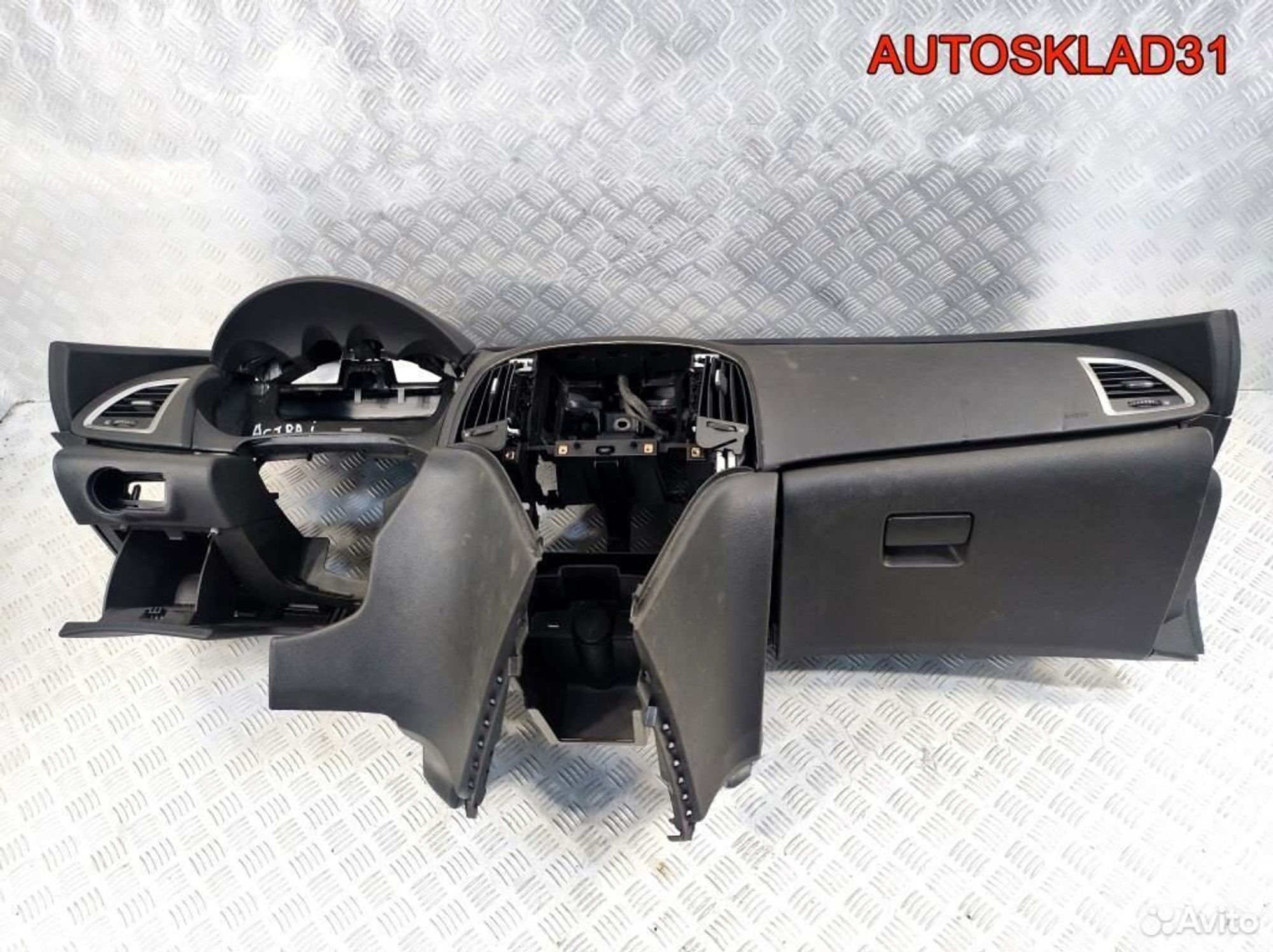 Торпедо Opel Astra J 13301067 - АвтоСклад31.рф - авторазборка контрактные б/у запчасти в г. Белгород Торпедо Opel Astra J 13301067 - АвтоСклад31.рф - авторазборка контрактные б/у запчасти в г. Белгород
