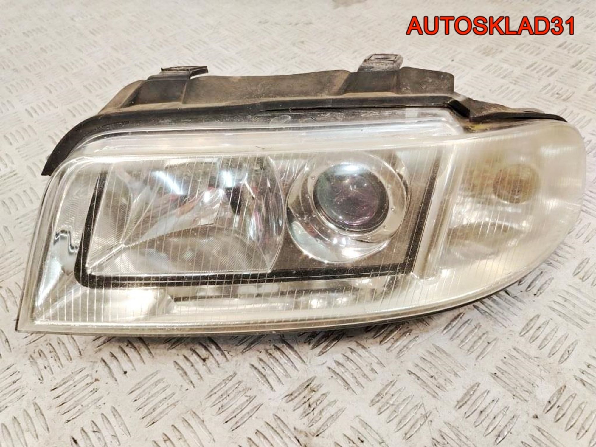 Фара левая Audi A4 B5 8D0941003AK Рестайлинг - АвтоСклад31.рф - авторазборка контрактные б/у запчасти в г. Белгород Фара левая Audi A4 B5 8D0941003AK Рестайлинг - АвтоСклад31.рф - авторазборка контрактные б/у запчасти в г. Белгород
