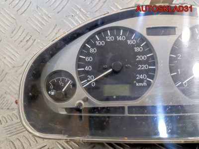 Панель приборов Mitsubishi Carisma MR916028 Бензин - АвтоСклад31.рф - авторазборка контрактные б/у запчасти в г. Белгород