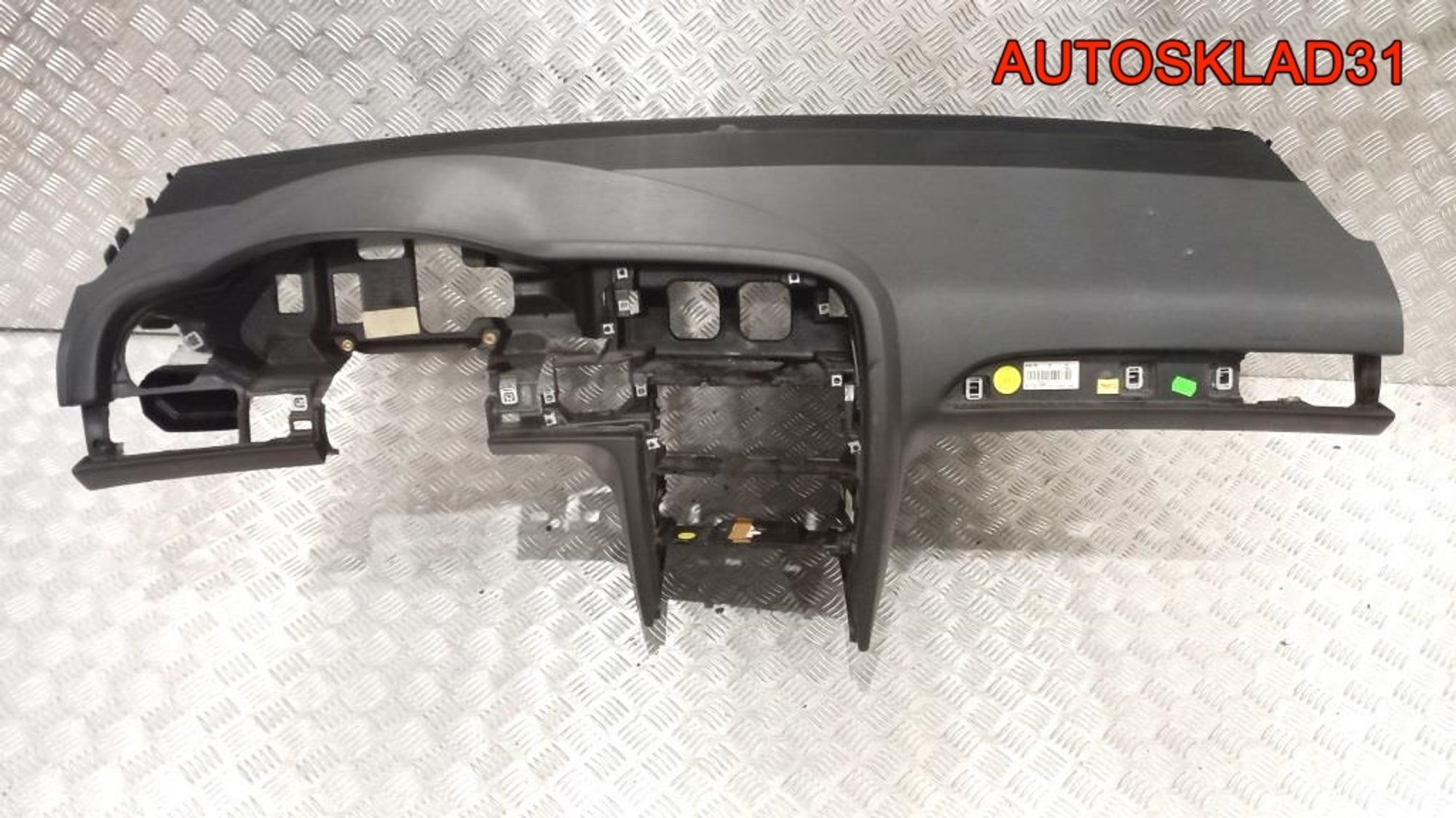Торпедо Голое Audi A6 C6 4F1857041R - АвтоСклад31.рф - авторазборка контрактные б/у запчасти в г. Белгород Торпедо Голое Audi A6 C6 4F1857041R - АвтоСклад31.рф - авторазборка контрактные б/у запчасти в г. Белгород