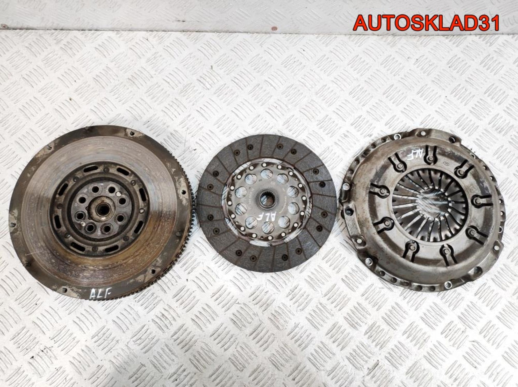 Маховик в сборе со сцеплением Audi A4 B6 2.0 ALT 078105266L - АвтоСклад31.рф - авторазборка контрактные б/у запчасти в г. Белгород Маховик в сборе со сцеплением Audi A4 B6 2.0 ALT 078105266L - АвтоСклад31.рф - авторазборка контрактные б/у запчасти в г. Белгород