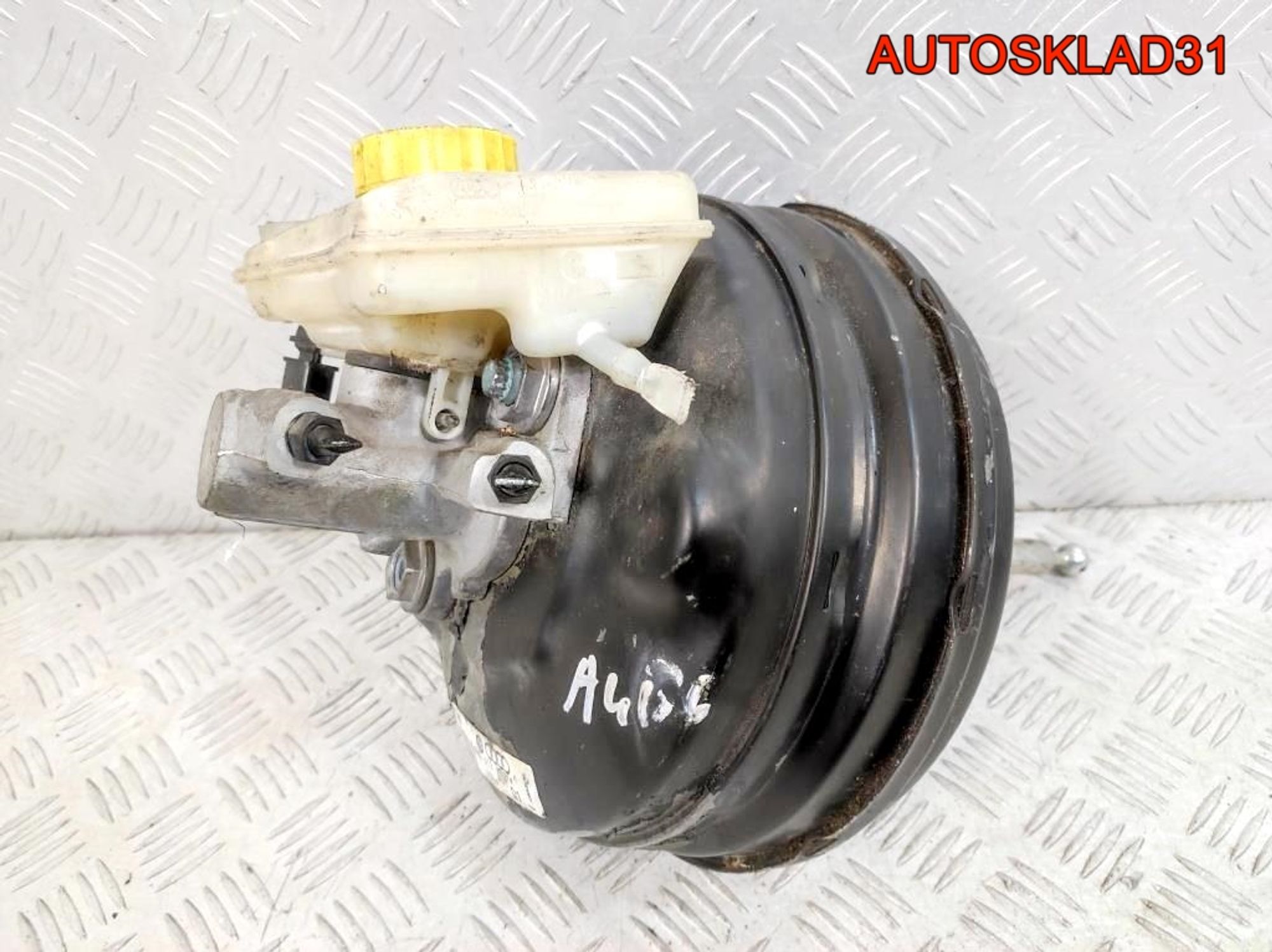 Усилитель тормозов вакуумный Audi A4 B6 8E0612105M - АвтоСклад31.рф - авторазборка контрактные б/у запчасти в г. Белгород Усилитель тормозов вакуумный Audi A4 B6 8E0612105M - АвтоСклад31.рф - авторазборка контрактные б/у запчасти в г. Белгород
