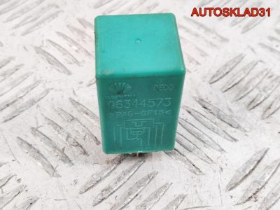 Реле задних ПТФ Chevrolet Lacetti 96344573 - АвтоСклад31.рф - авторазборка контрактные б/у запчасти в г. Белгород