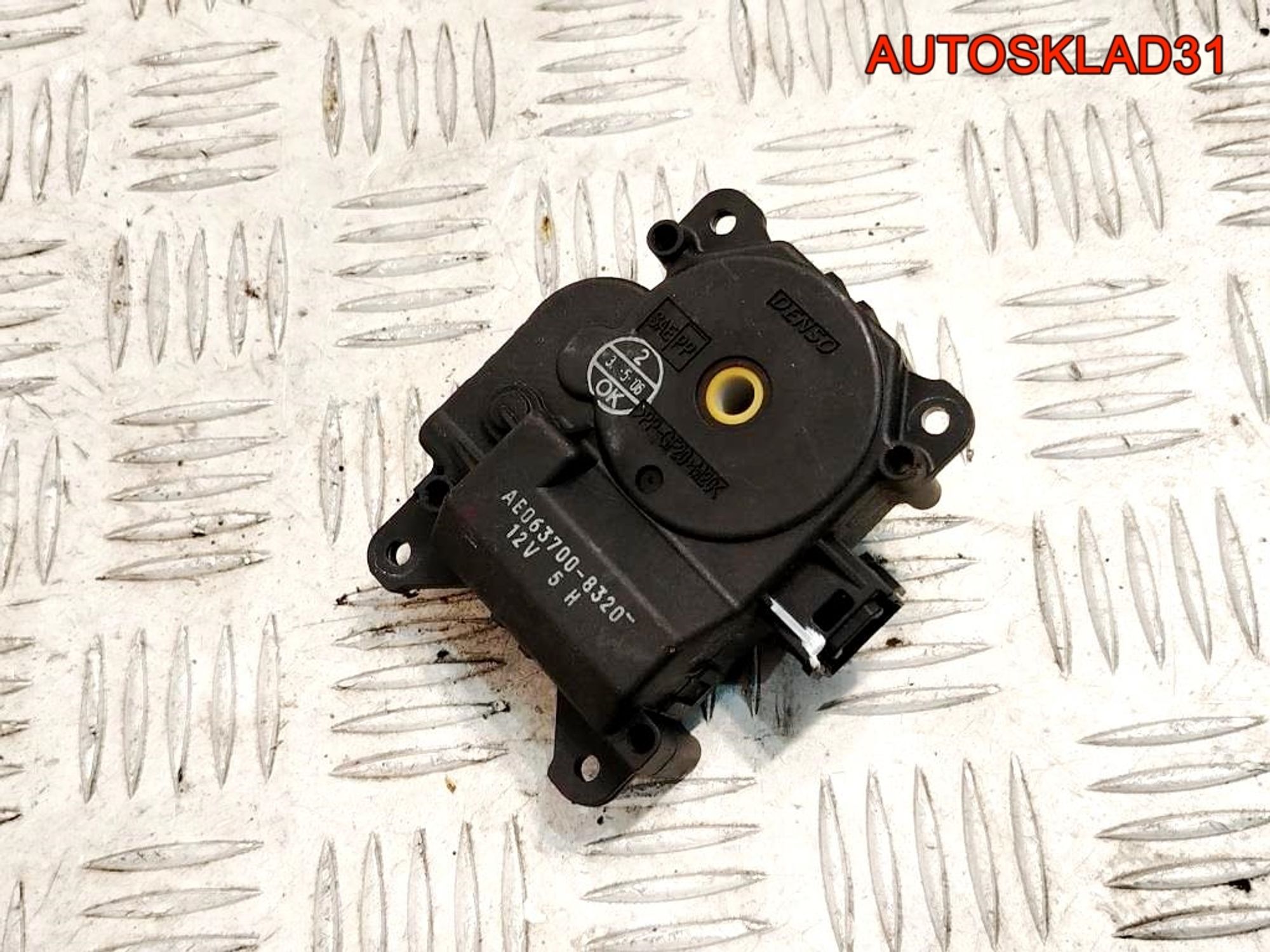 Моторчик заслонки отопителя Mitsubishi Colt 0637008320 - АвтоСклад31.рф - авторазборка контрактные б/у запчасти в г. Белгород Моторчик заслонки отопителя Mitsubishi Colt 0637008320 - АвтоСклад31.рф - авторазборка контрактные б/у запчасти в г. Белгород