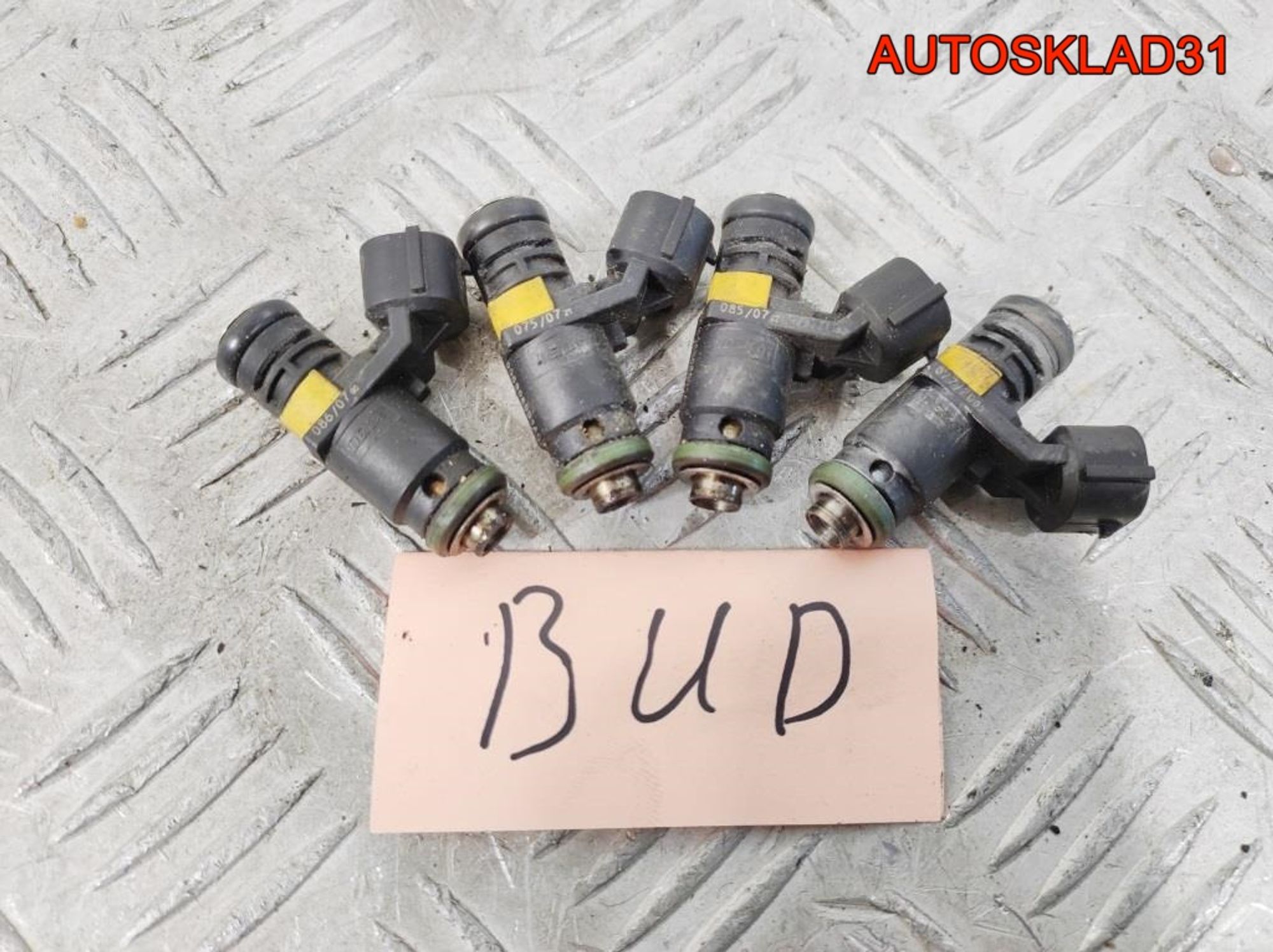 Форсунка топливная VW Polo 1.4 BUD 036906031AG - АвтоСклад31.рф - авторазборка контрактные б/у запчасти в г. Белгород Форсунка топливная VW Polo 1.4 BUD 036906031AG - АвтоСклад31.рф - авторазборка контрактные б/у запчасти в г. Белгород