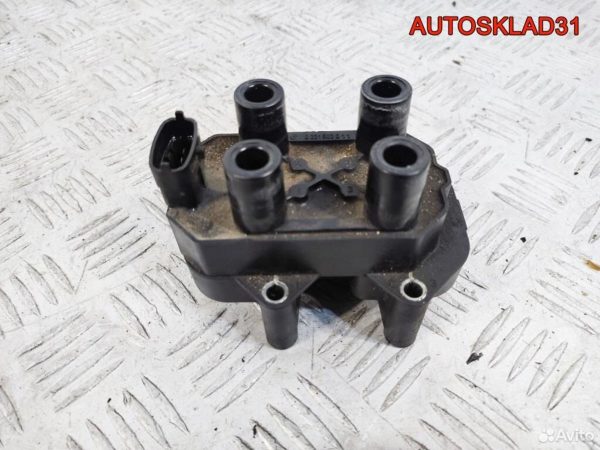 Фара правая Volkswagen Vento 1991-1997 13905400 - АвтоСклад31.рф - авторазборка контрактные б/у запчасти в г. Белгород