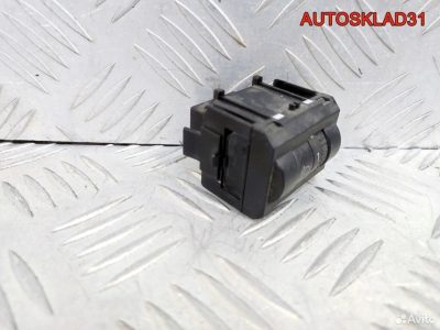 Кнопка корректора фар Skoda Fabia 5J0941333A - АвтоСклад31.рф - авторазборка контрактные б/у запчасти в г. Белгород
