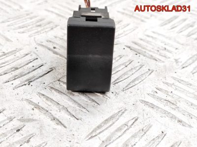 Кнопка Mazda 3 BK BP4K55225 - АвтоСклад31.рф - авторазборка контрактные б/у запчасти в г. Белгород