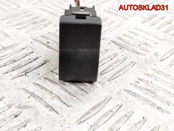 Датчик стопсигнала VW Passat B5 4A0945515A - АвтоСклад31.рф - авторазборка контрактные б/у запчасти в г. Белгород