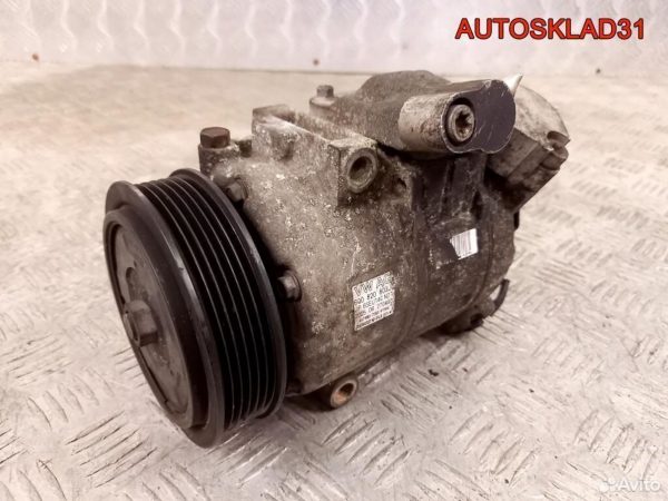 Накладка крышки багажника Mitsubishi Carisma DA - АвтоСклад31.рф - авторазборка контрактные б/у запчасти в г. Белгород