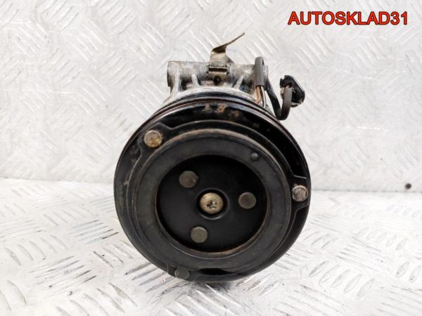 Компрессор кондиционера VW Golf 5 BKC 1K0820803Q - АвтоСклад31.рф - авторазборка контрактные б/у запчасти в г. Белгород