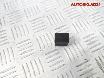 Реле Ford Focus 1 F57B14B192AA - АвтоСклад31.рф - авторазборка контрактные б/у запчасти в г. Белгород