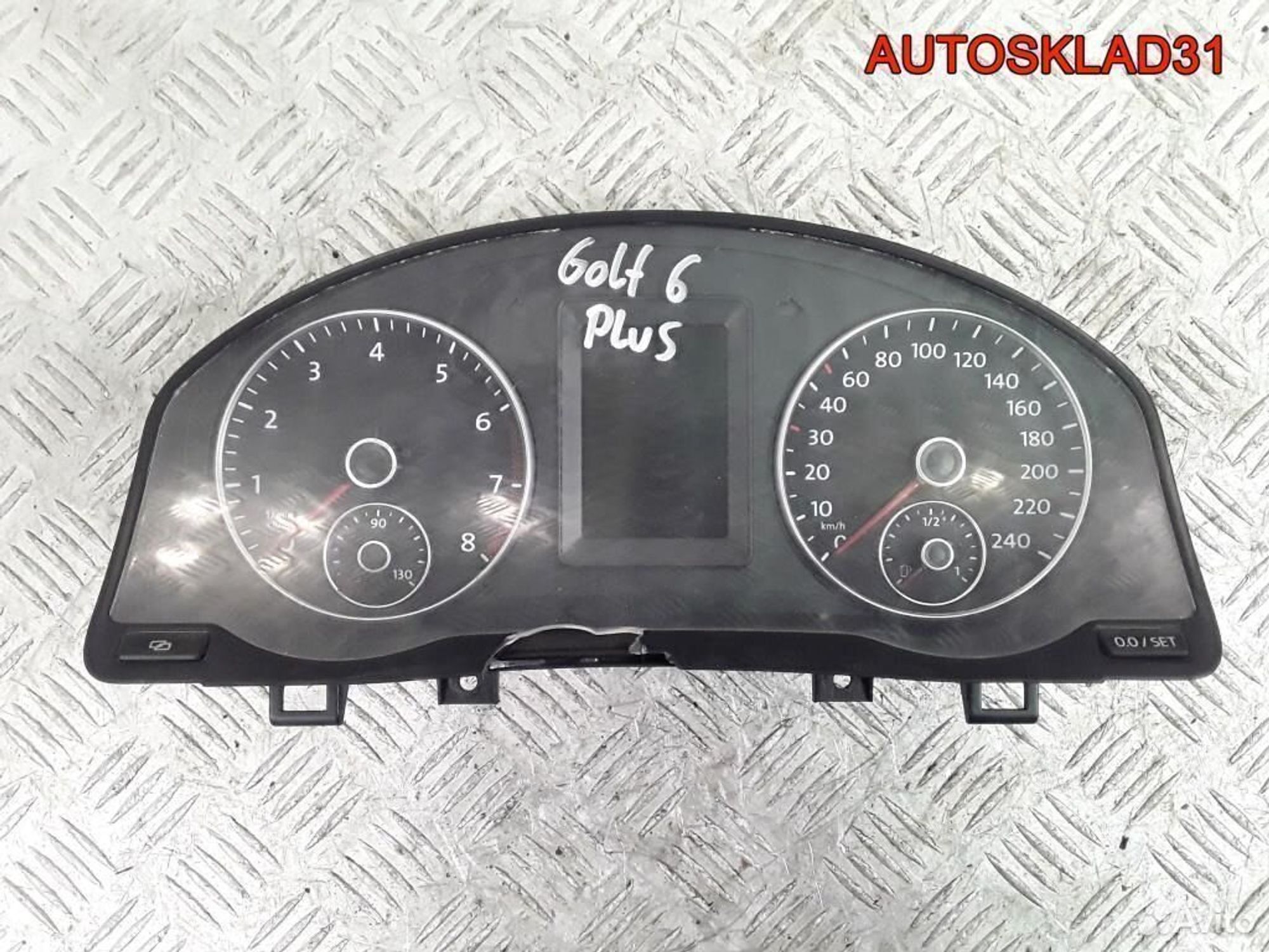 Панель приборов Volkswagen Golf Plus 5M0920872 - АвтоСклад31.рф - авторазборка контрактные б/у запчасти в г. Белгород Панель приборов Volkswagen Golf Plus 5M0920872 - АвтоСклад31.рф - авторазборка контрактные б/у запчасти в г. Белгород