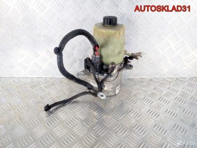 Насос ЭГУР Ford Focus 2 4M5J3K514AA - АвтоСклад31.рф - авторазборка контрактные б/у запчасти в г. Белгород