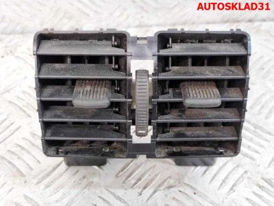 Дефлектор воздушный задний VW Touran 1 1T0819203B - АвтоСклад31.рф - авторазборка контрактные б/у запчасти в г. Белгород