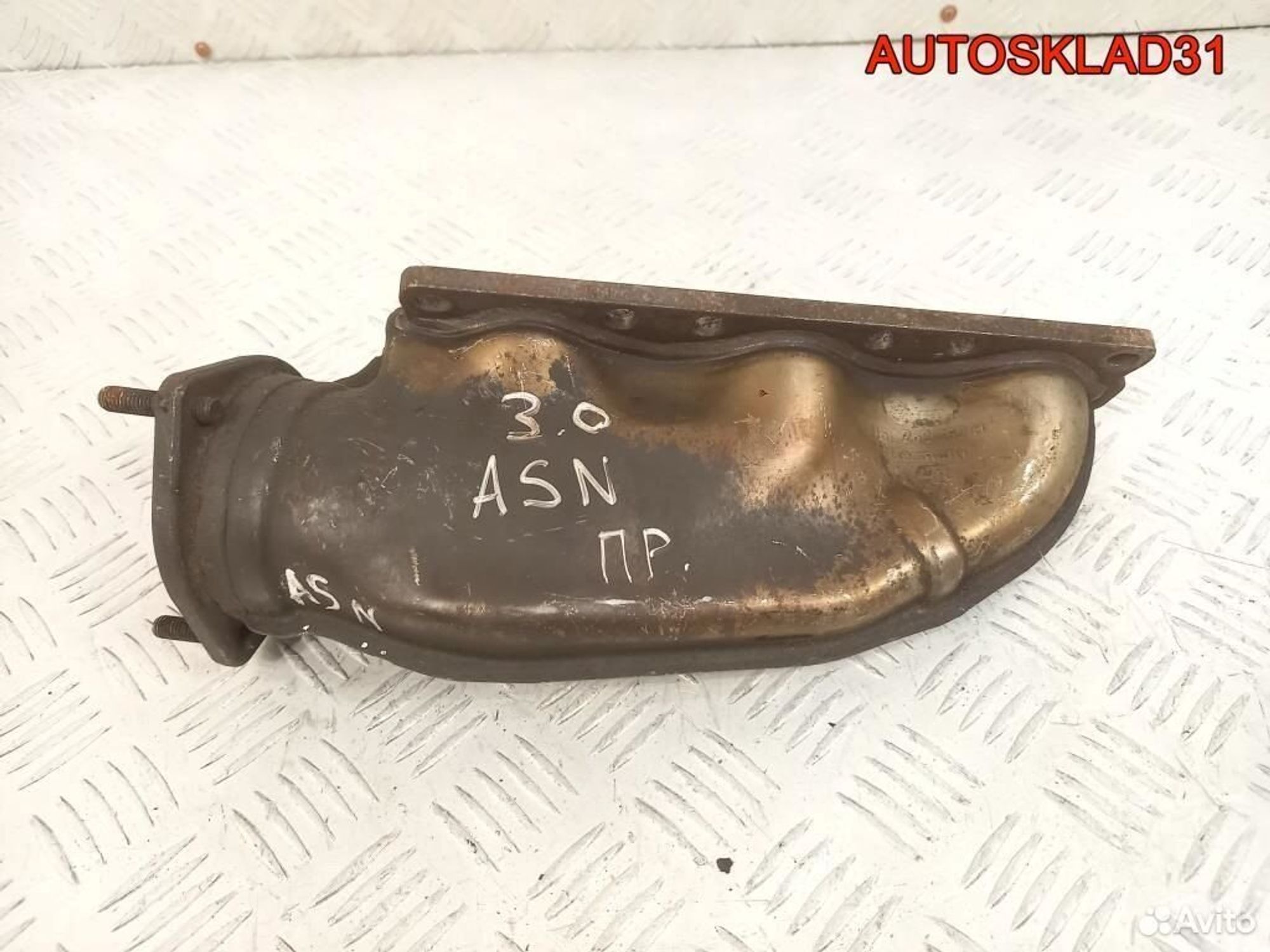 Коллектор выпускной правый Audi A6 C5 06C253032H - АвтоСклад31.рф - авторазборка контрактные б/у запчасти в г. Белгород Коллектор выпускной правый Audi A6 C5 06C253032H - АвтоСклад31.рф - авторазборка контрактные б/у запчасти в г. Белгород