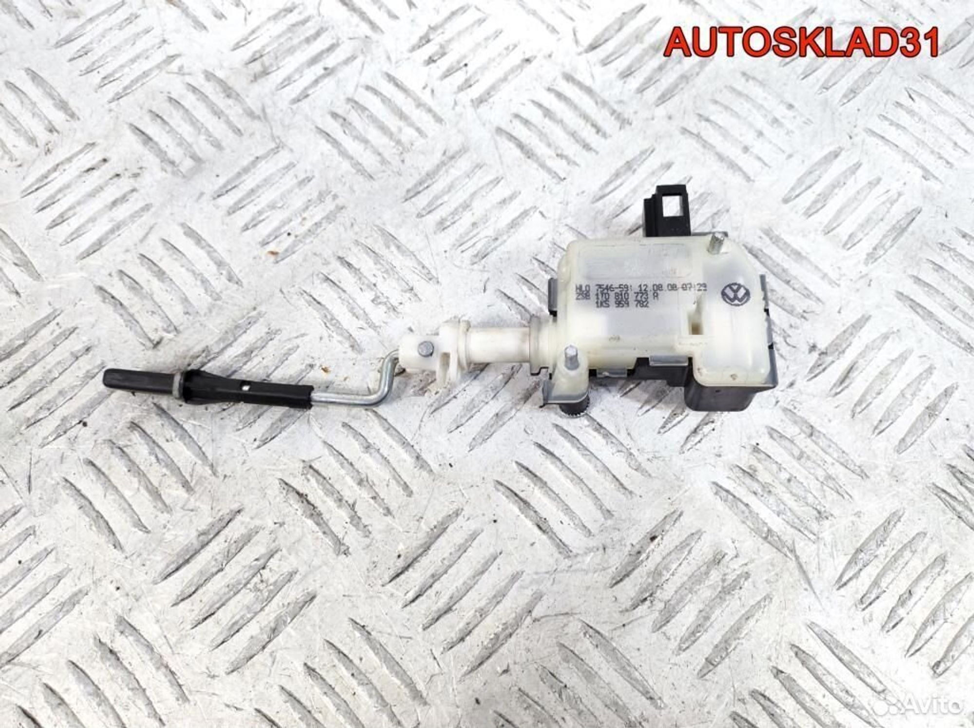 Активатор лючка бензобака VW Touran 1T0810773R - АвтоСклад31.рф - авторазборка контрактные б/у запчасти в г. Белгород Активатор лючка бензобака VW Touran 1T0810773R - АвтоСклад31.рф - авторазборка контрактные б/у запчасти в г. Белгород