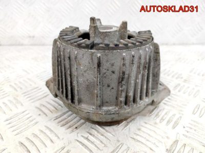 Опора двигателя передняя гидравлическая Mercedes Benz W204 A2042400517 - АвтоСклад31.рф - авторазборка контрактные б/у запчасти в г. Белгород