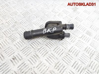 Фланец системы охлаждения VW Passat B6 038121132G - АвтоСклад31.рф - авторазборка контрактные б/у запчасти в г. Белгород