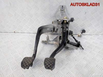 Блок педалей МКПП Audi A4 B5 8D1721316D - АвтоСклад31.рф - авторазборка контрактные б/у запчасти в г. Белгород